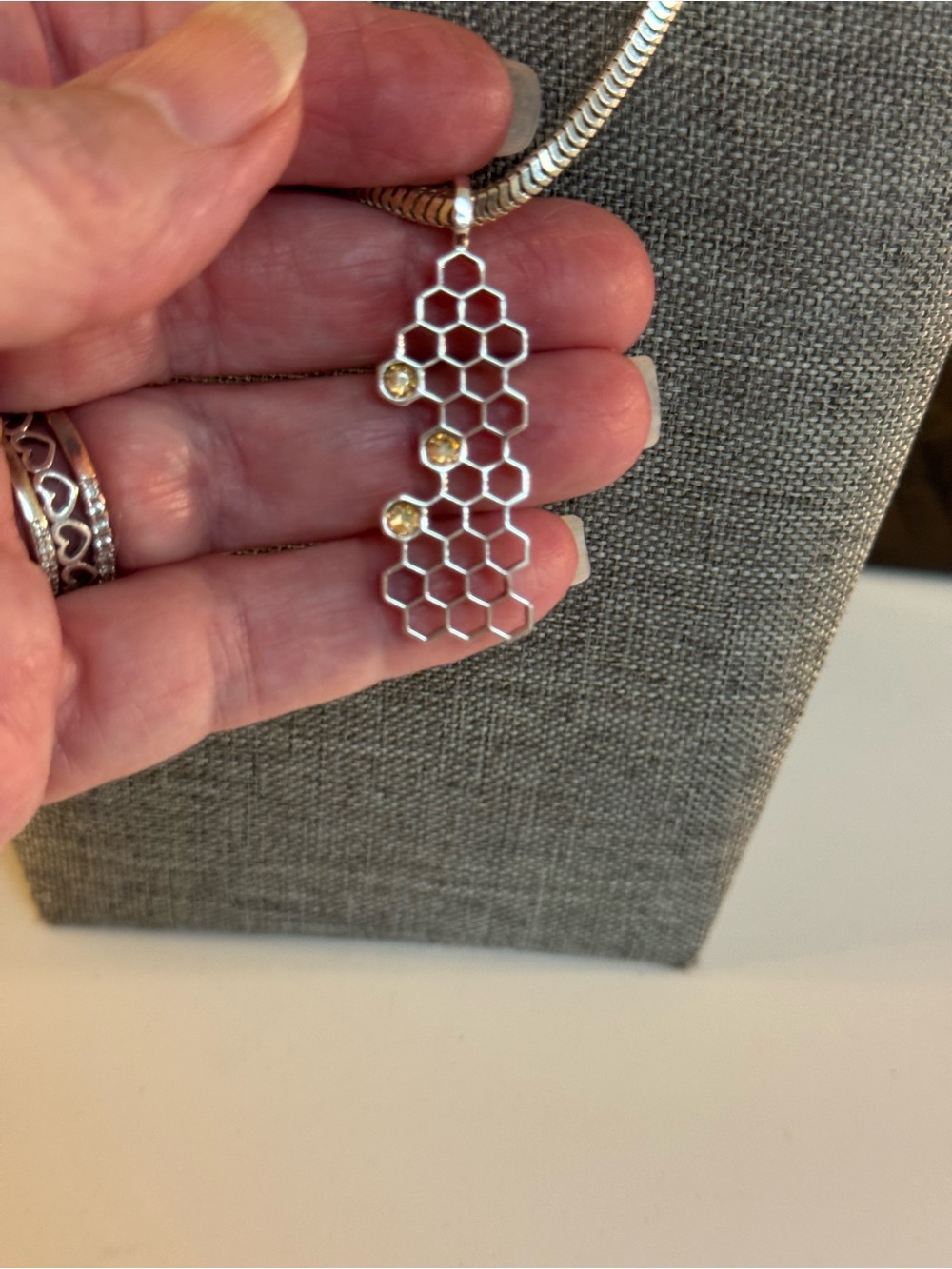 π©Άπ MIGNON FAGET STERLING SILVER BEE HIVE PENDAT AND CHAIN!ππ - Picture 5 of 12